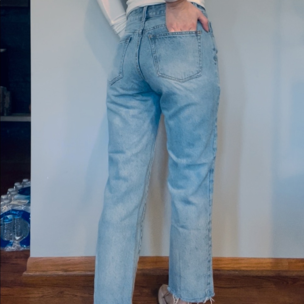 High waist mom jeans